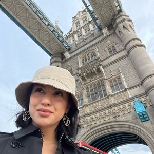 Meet your Posher, Jackie